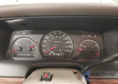 2003 Ford Crown Victoria Lx from USA, damaged, VIN 2FAHP74WX3X122642